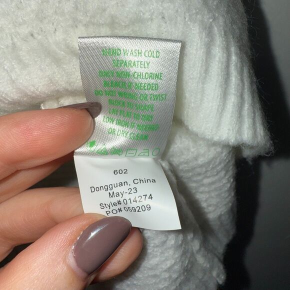 Lilly Pulitzer Arial Sweater Tank - Coconut M - Picture 8 of 8